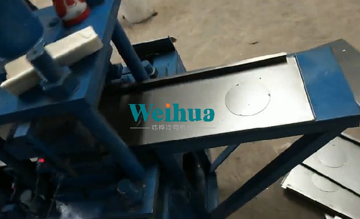 掛墻式消火栓箱生產設備