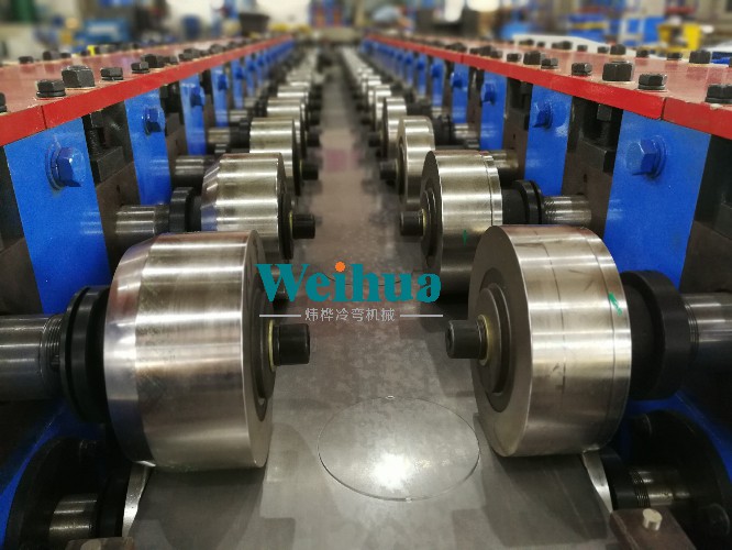 消防水帶箱箱子生產線 消防箱成型機.jpg