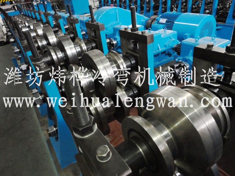 抗震C型槽鋼自動生產(chǎn)線